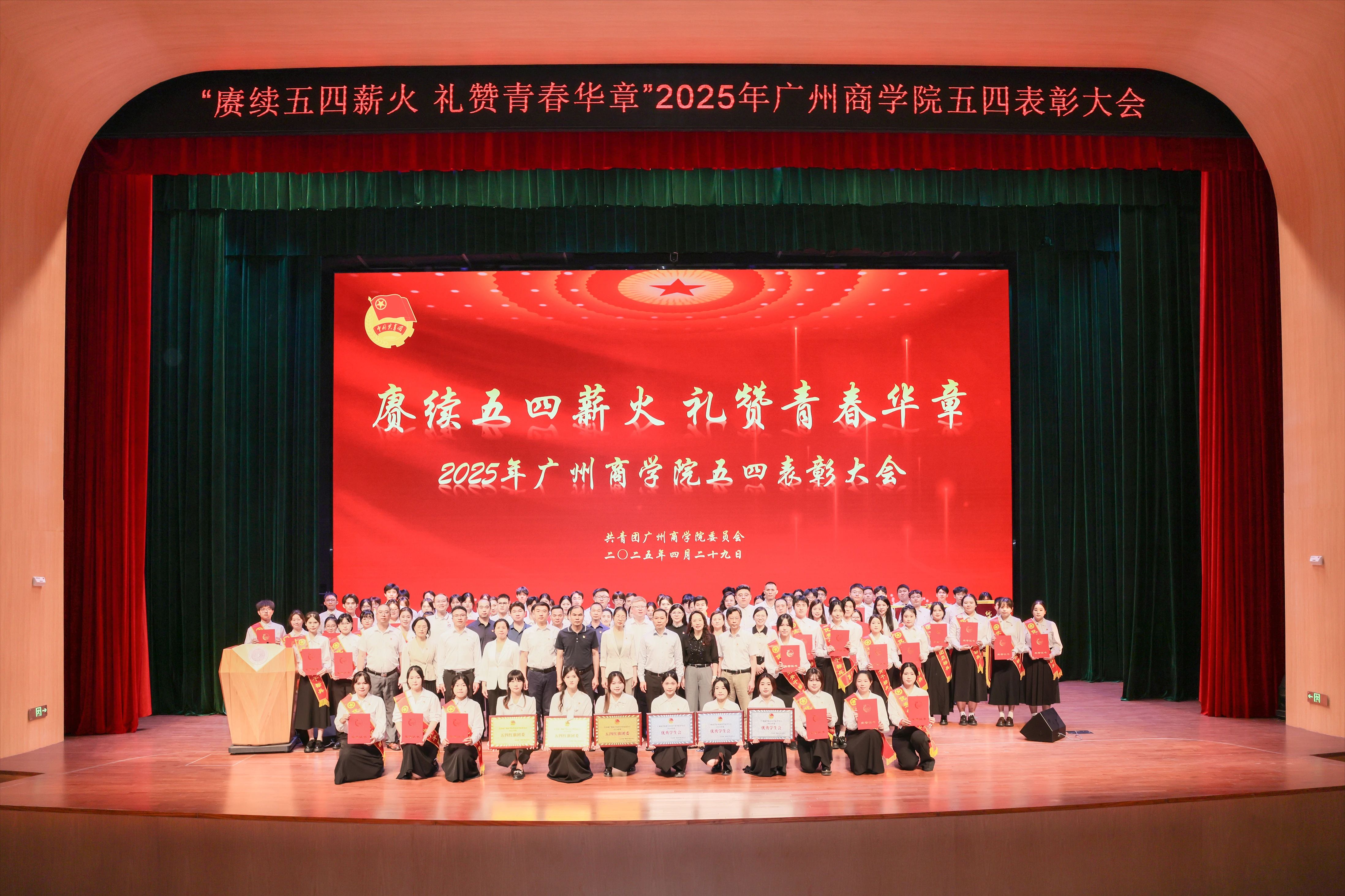 62d7c94daab43da3c38e2ab8dec42e41.jpg