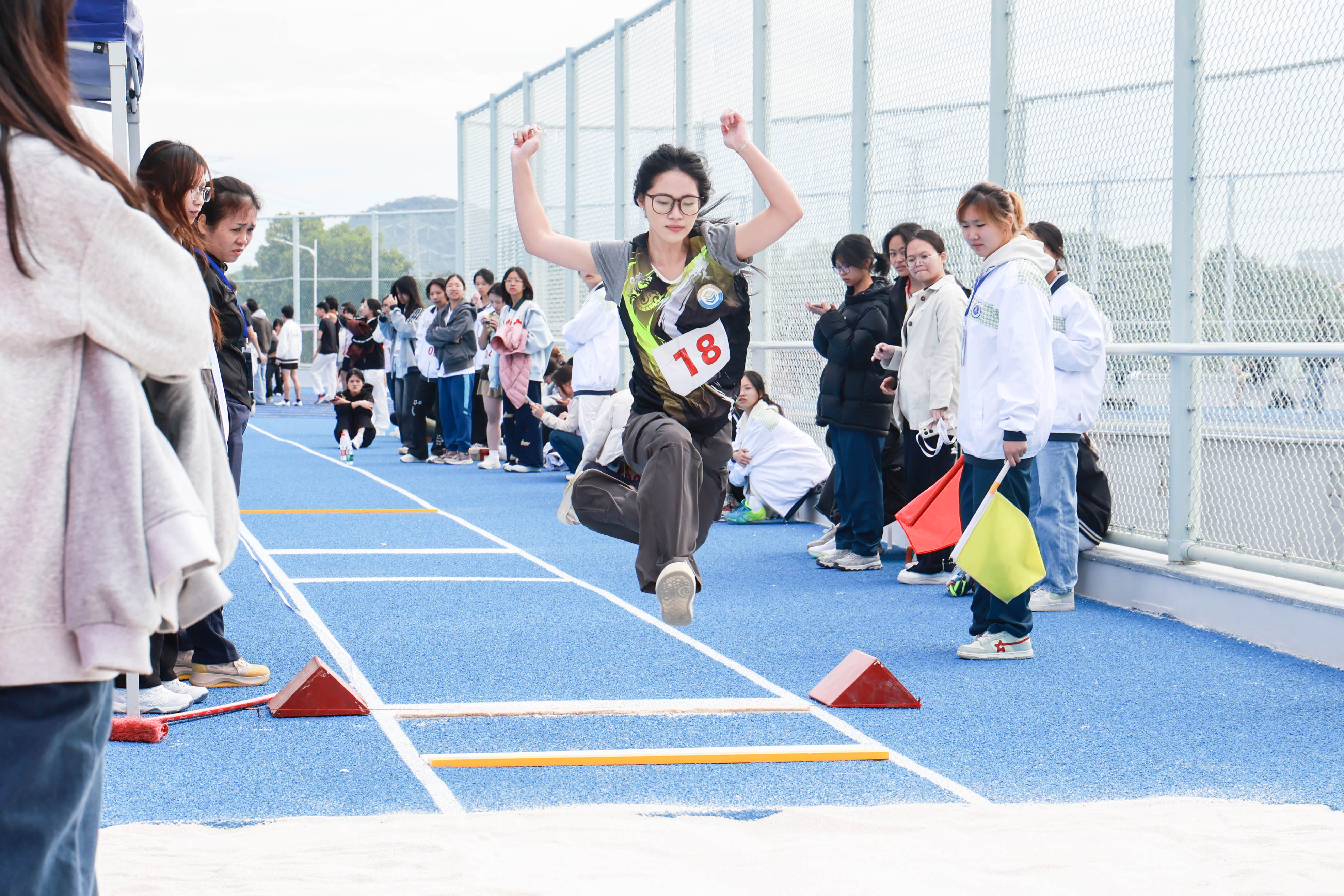 学生记者团 叶雨荞摄 (1).jpg