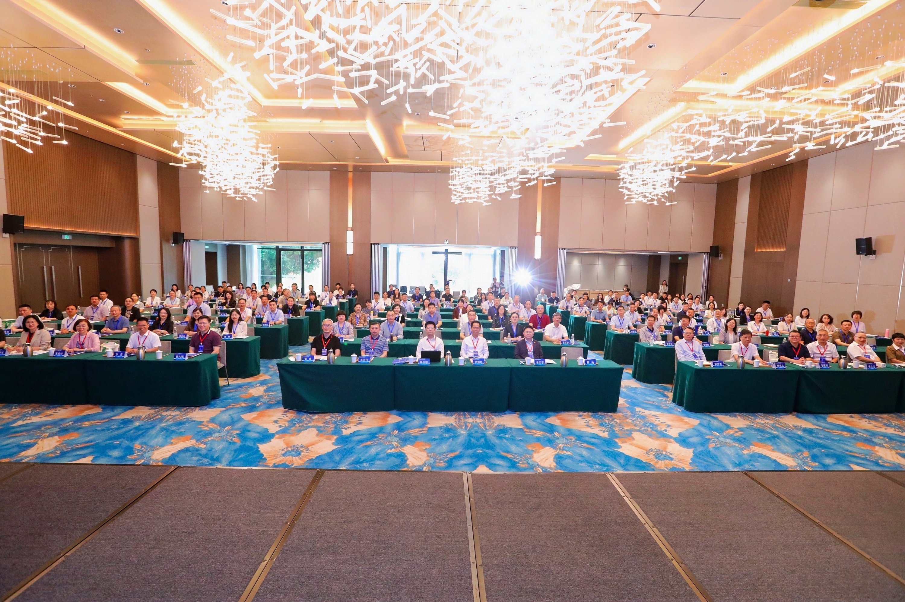 fd13faca0912cf6a917ac15846d11fce_副.jpg
